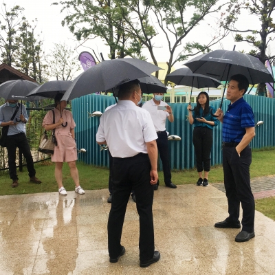 西安市大西安（咸陽）文化體育功能區開發建設管理委員會考察組到訪遠望谷迷你高球國際球場