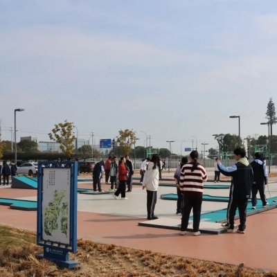 智擊體育助力錦溪高中體育項目，共啟體教融合新征程